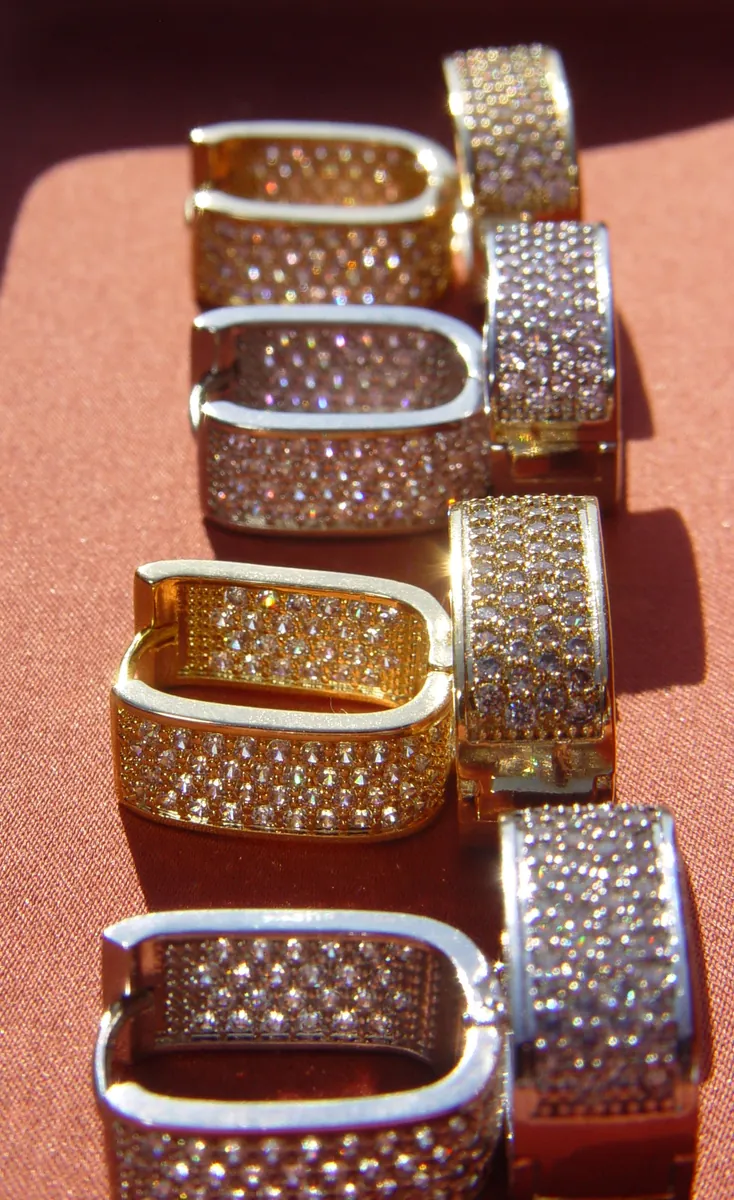 Crystal ring