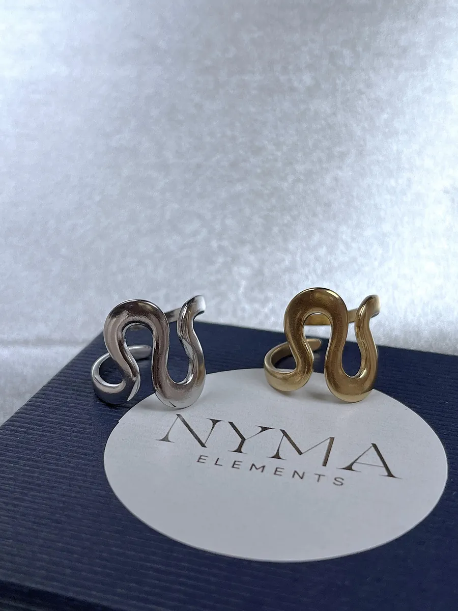 Serpent Flow Ring
