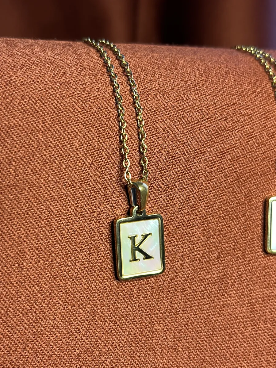 Letter & Chain — gold