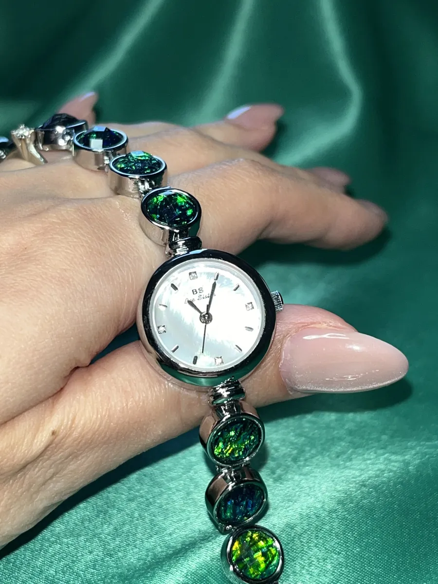 Nyxelle (2η) — silver